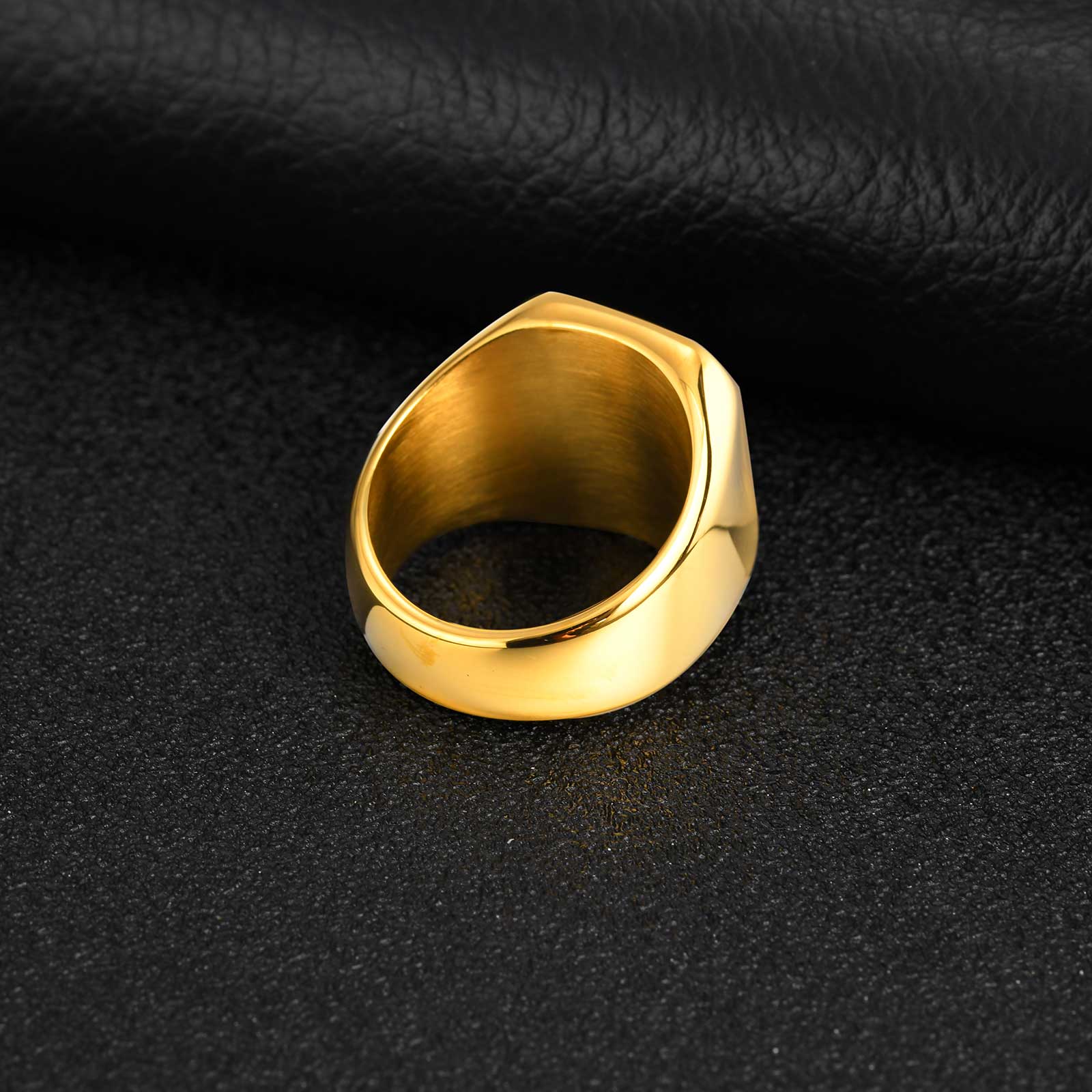 Custom Flying Hawk Eagle Ring  - Initial Ring Custom recension och pris