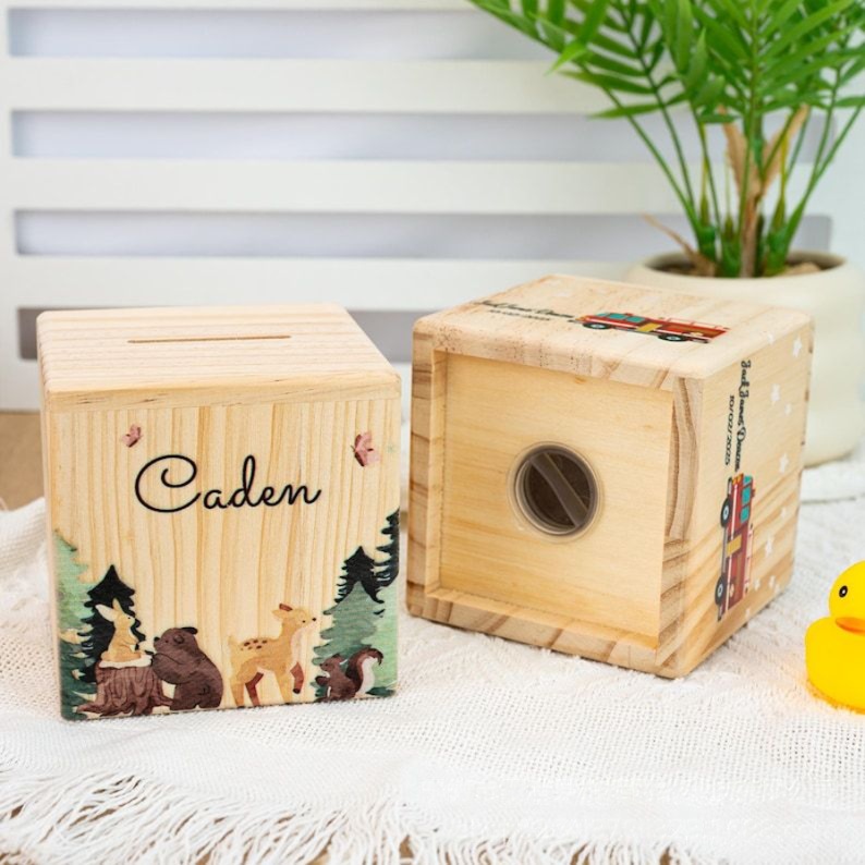 Custom Baby Money Box, Wooden  - Personalized Name Box recension och pris