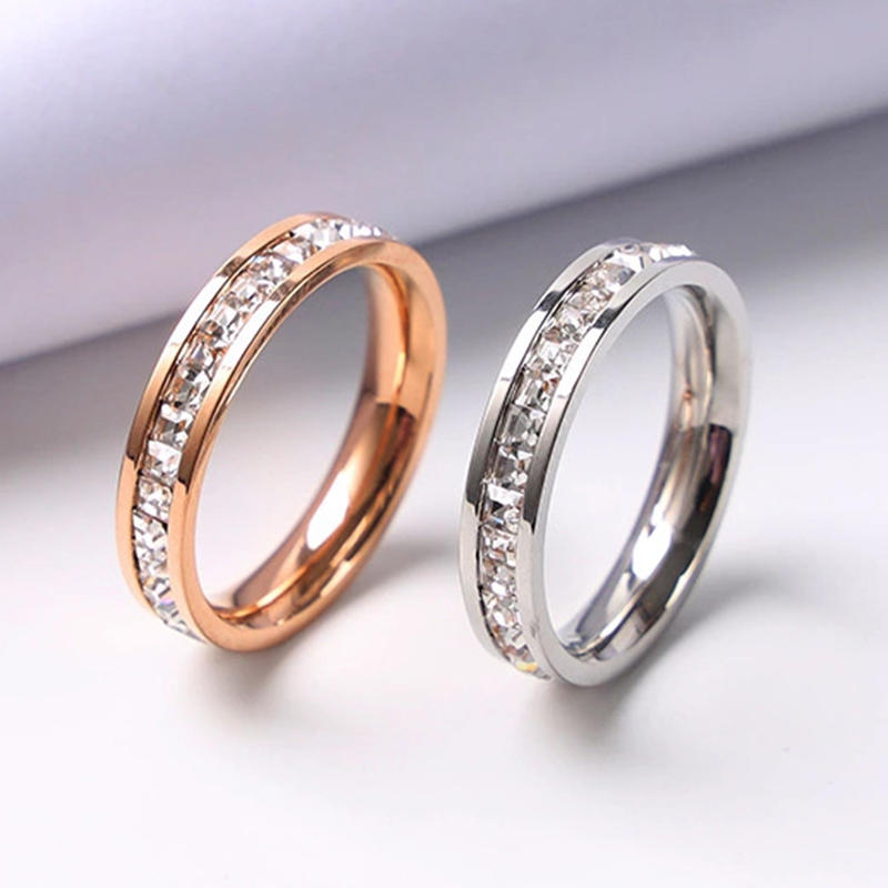 Luxury Rose Gold Color Single  - Initial Ring Custom recension och pris
